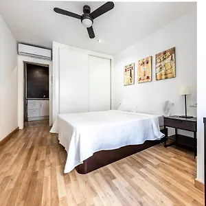 Minimalistic In The Heart Of Apartamento Málaga